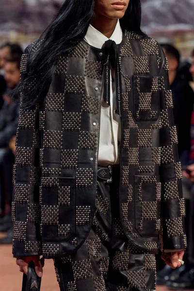 Look 202